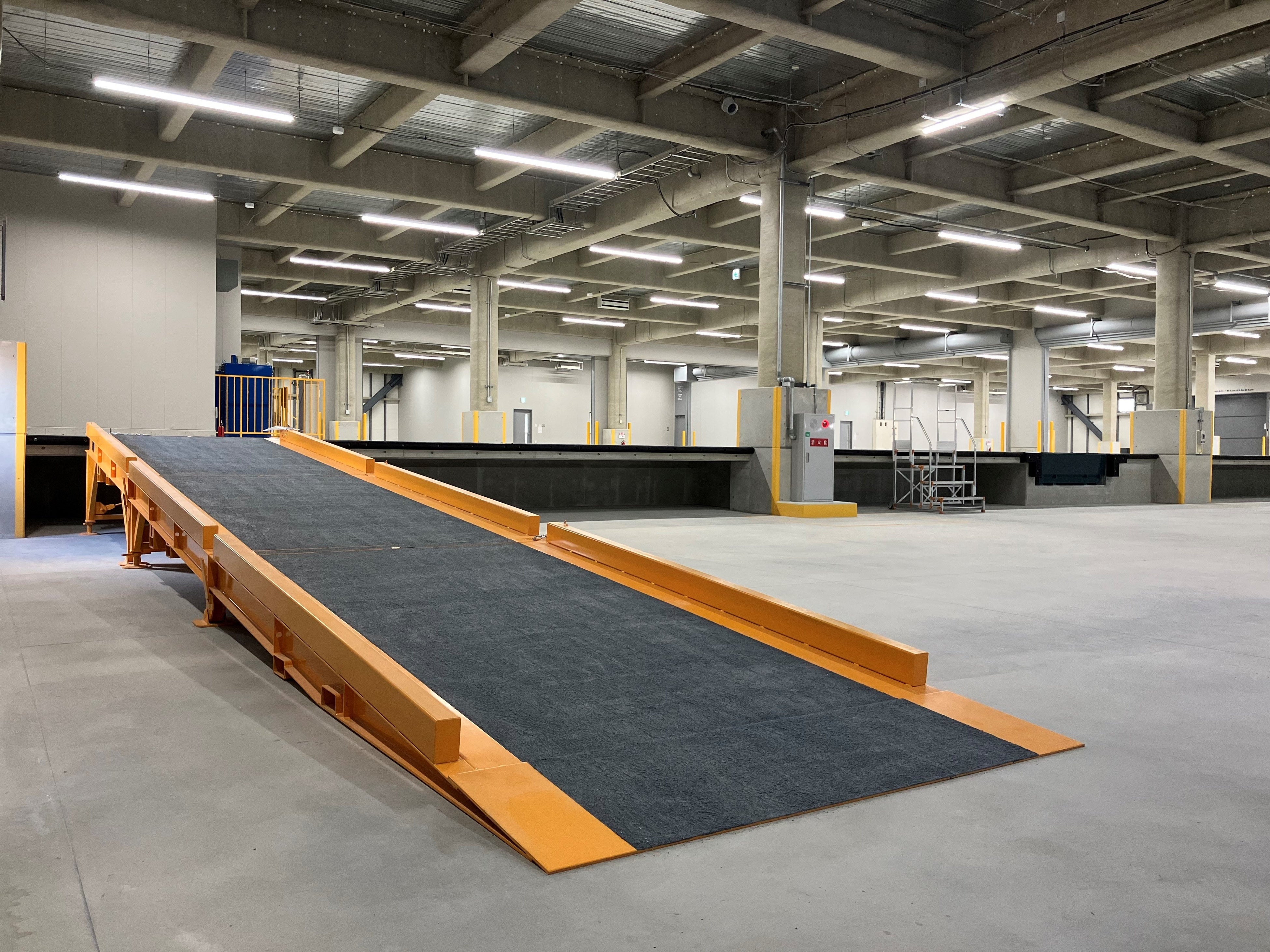 トラックバース