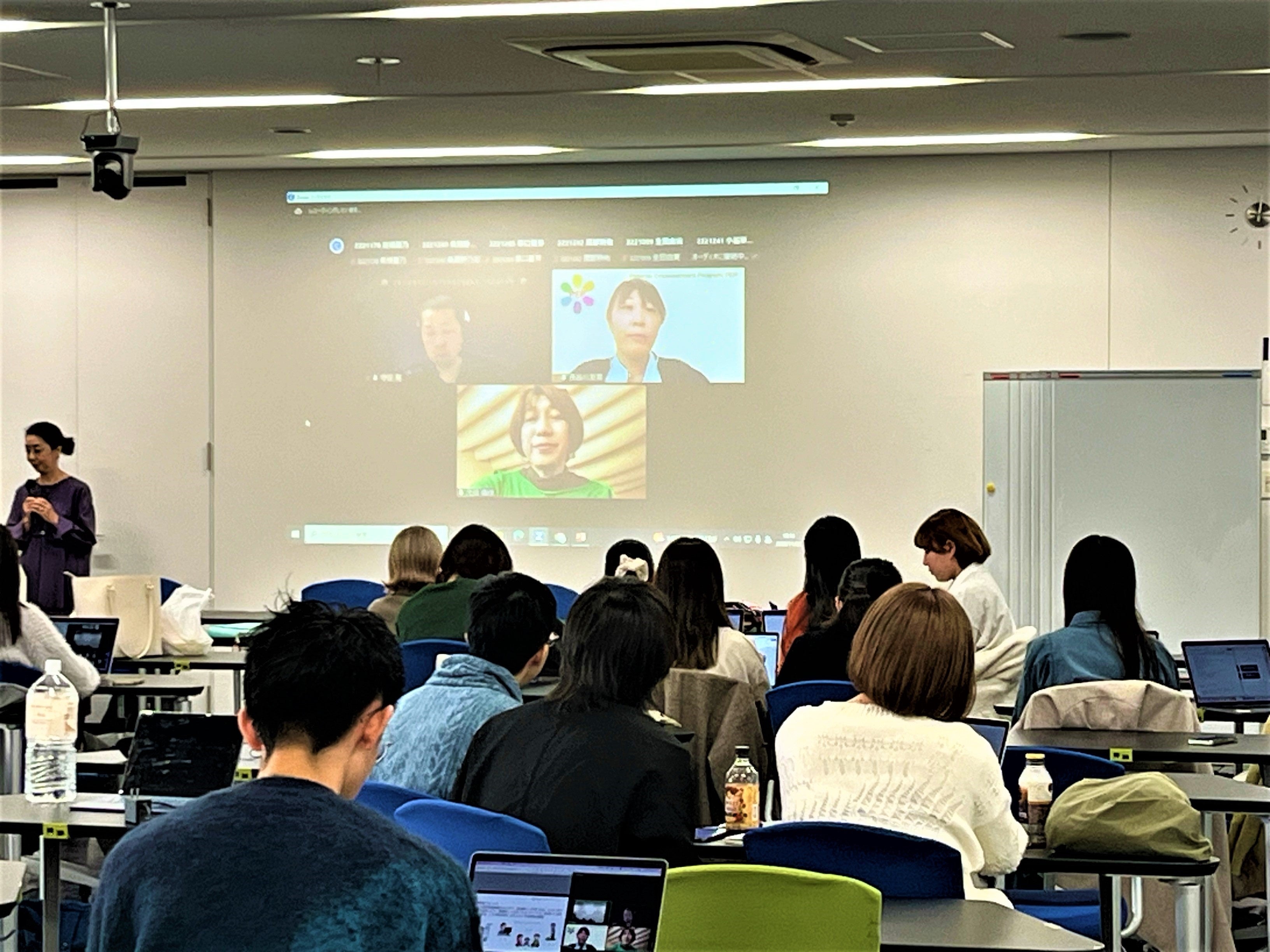 第1回目の授業では企業・団体の皆様にオンラインで参加いただきお話を伺いました