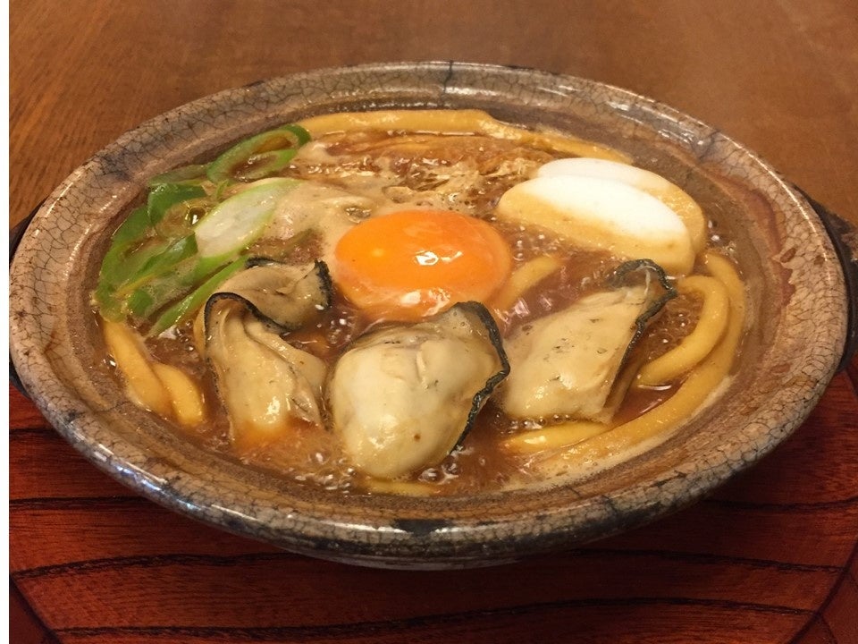 東名阪道 EXPASA御在所（下り） 山本屋本店　牡蠣入り味噌煮込うどん 1,310円