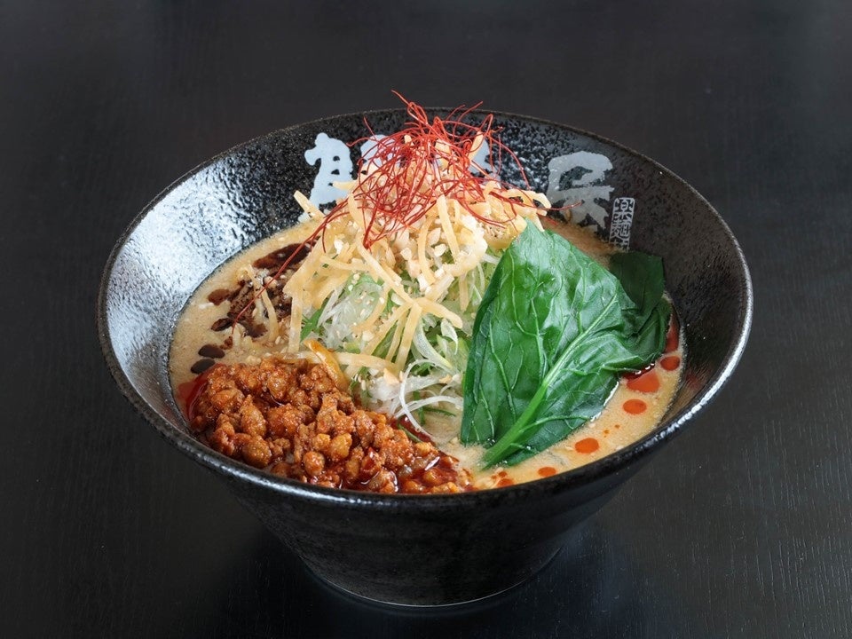 東名阪道 EXPASA御在所(上り) 開花屋楽麺荘 白胡麻坦々麺 880円