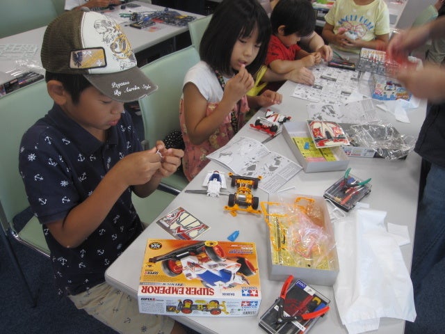 ミニ四駆をつくってみよう