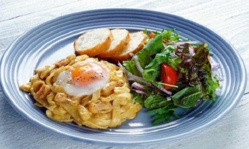 【名古屋文化短期大学】きしめん味噌カルボナーラ（700円）