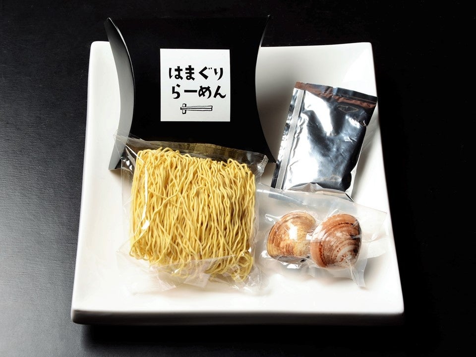 東名阪道 大山田PA（上り）はまぐりらーめん 1食入 648円