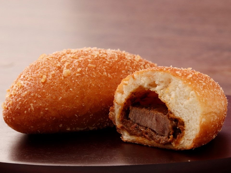 ▲本気の近江牛カレーパン 422円