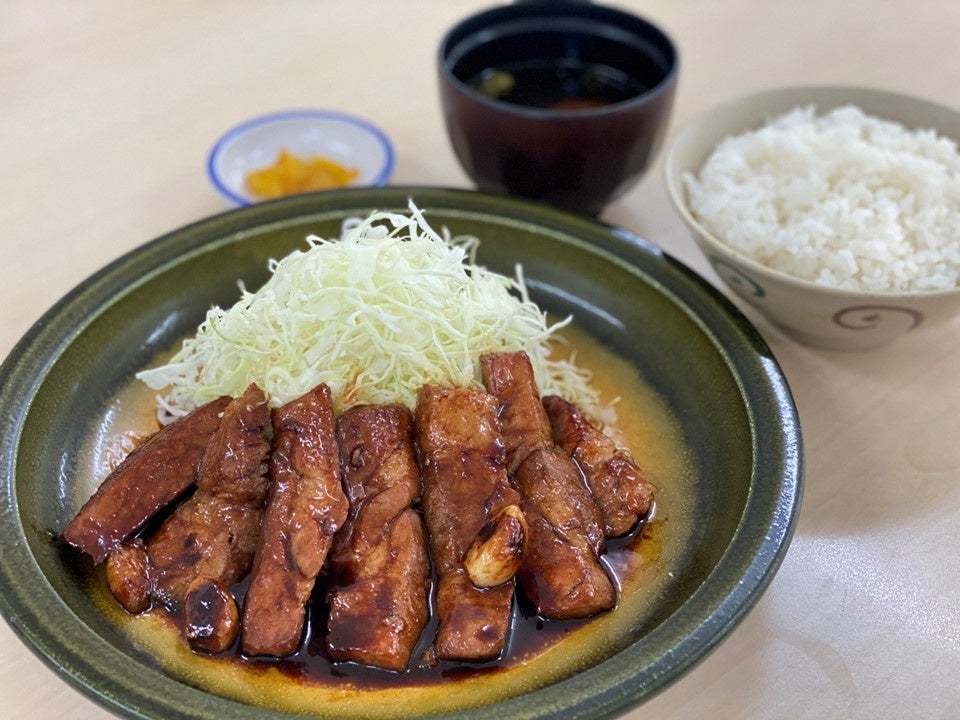 東名阪道 EXPASA御在所(上り) 味蔵 とんてき定食  1,220円