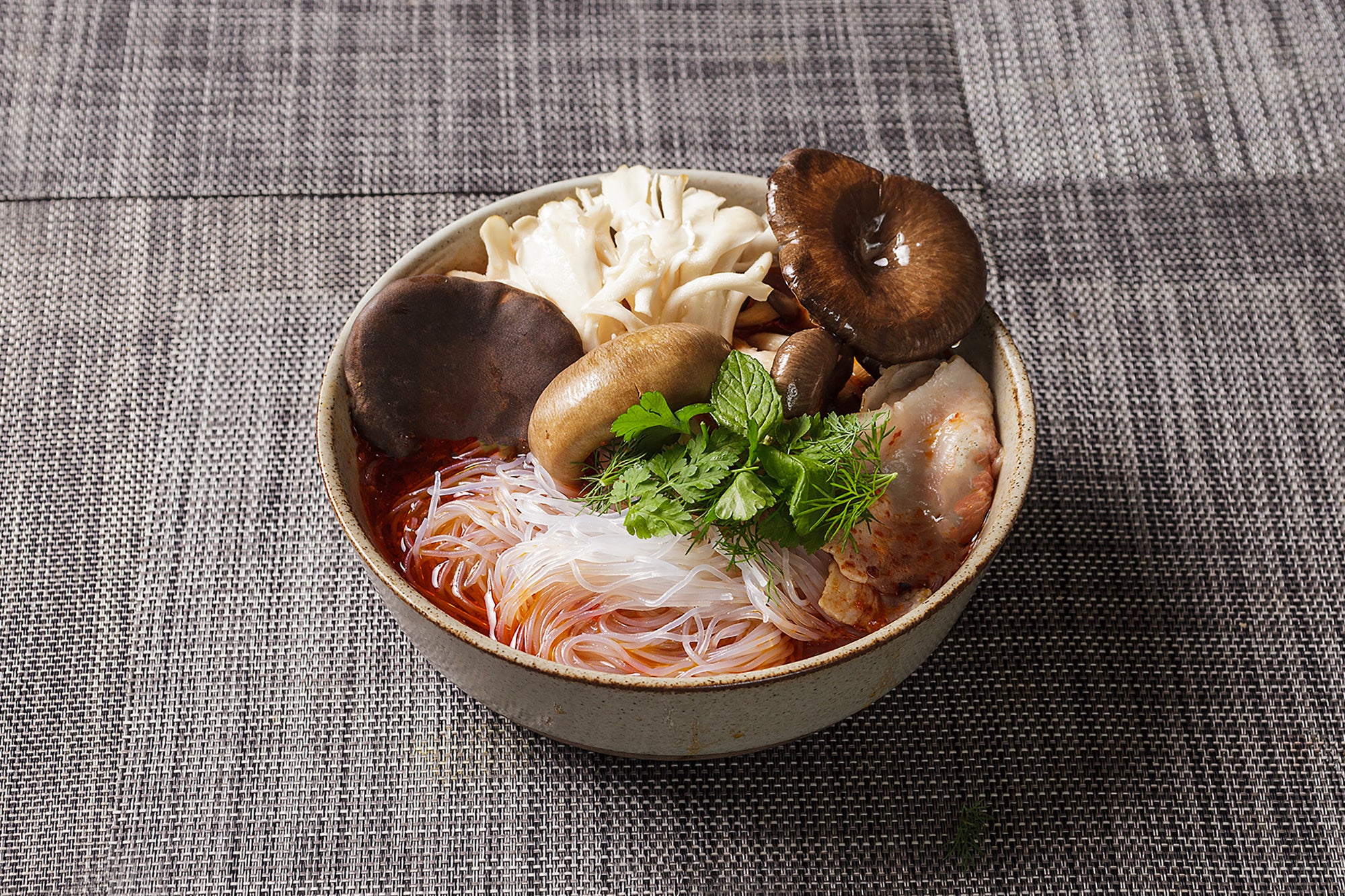 きのこ麻辣火鍋春雨