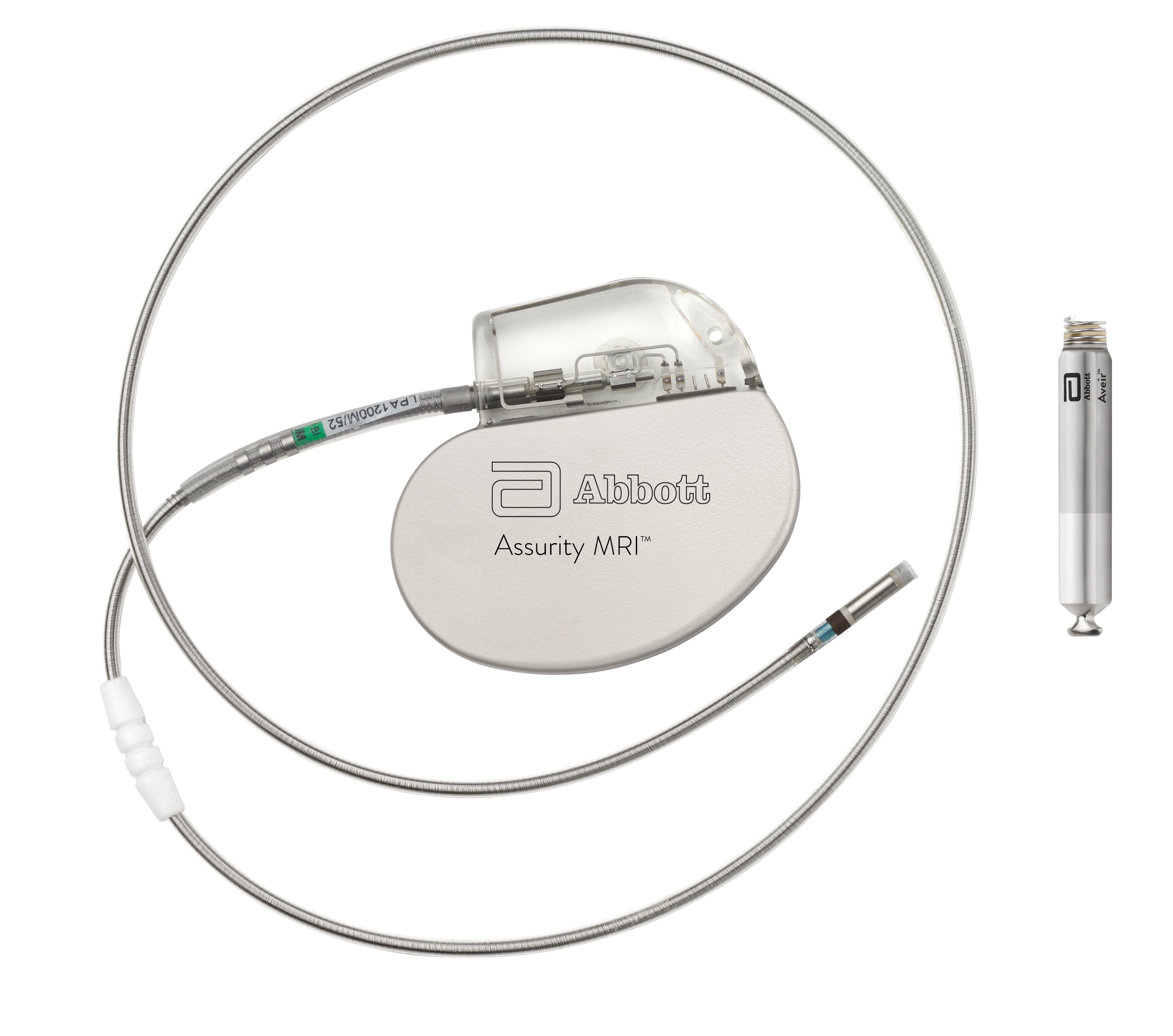 従来型ペースメーカ（写真左）とアヴェイル™ VR LP（写真右）