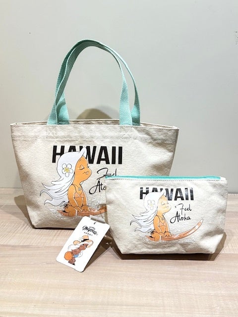 （左）①トートバッグ　（右）②ポーチ