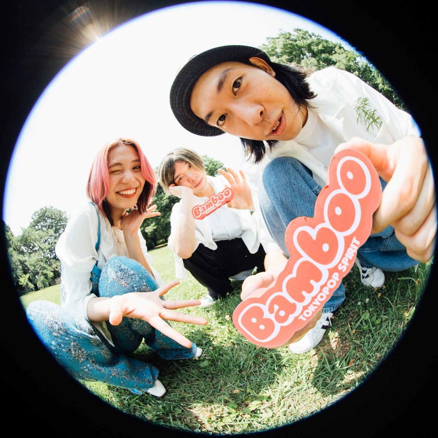 破天荒ポップロック”を掲げて活動しているポップロックバンド