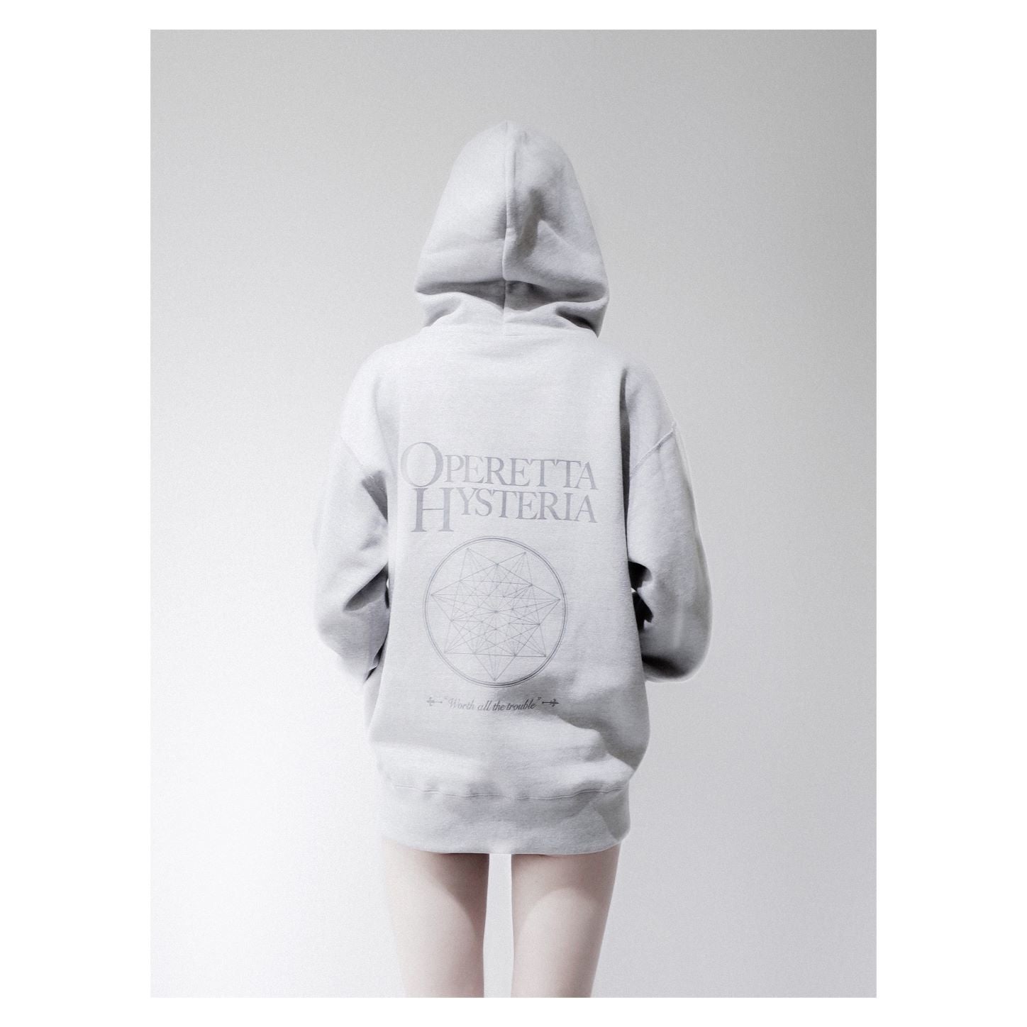 歌代ニーナ　Tシャツ fit=scale-down,w=1200