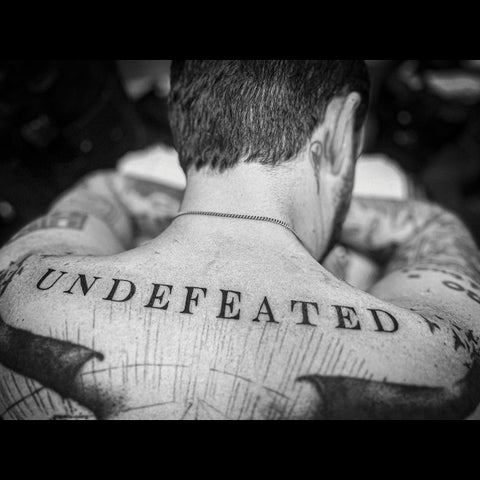 全英No.1パンクフォークロッカー、フランク・ターナーが5月3日にニューアルバム『Undefeated』をリリース 全英No.1パンクフォークロッカー、フランク・ターナーが5月3日にニューアルバム『Undefeated』をリリース