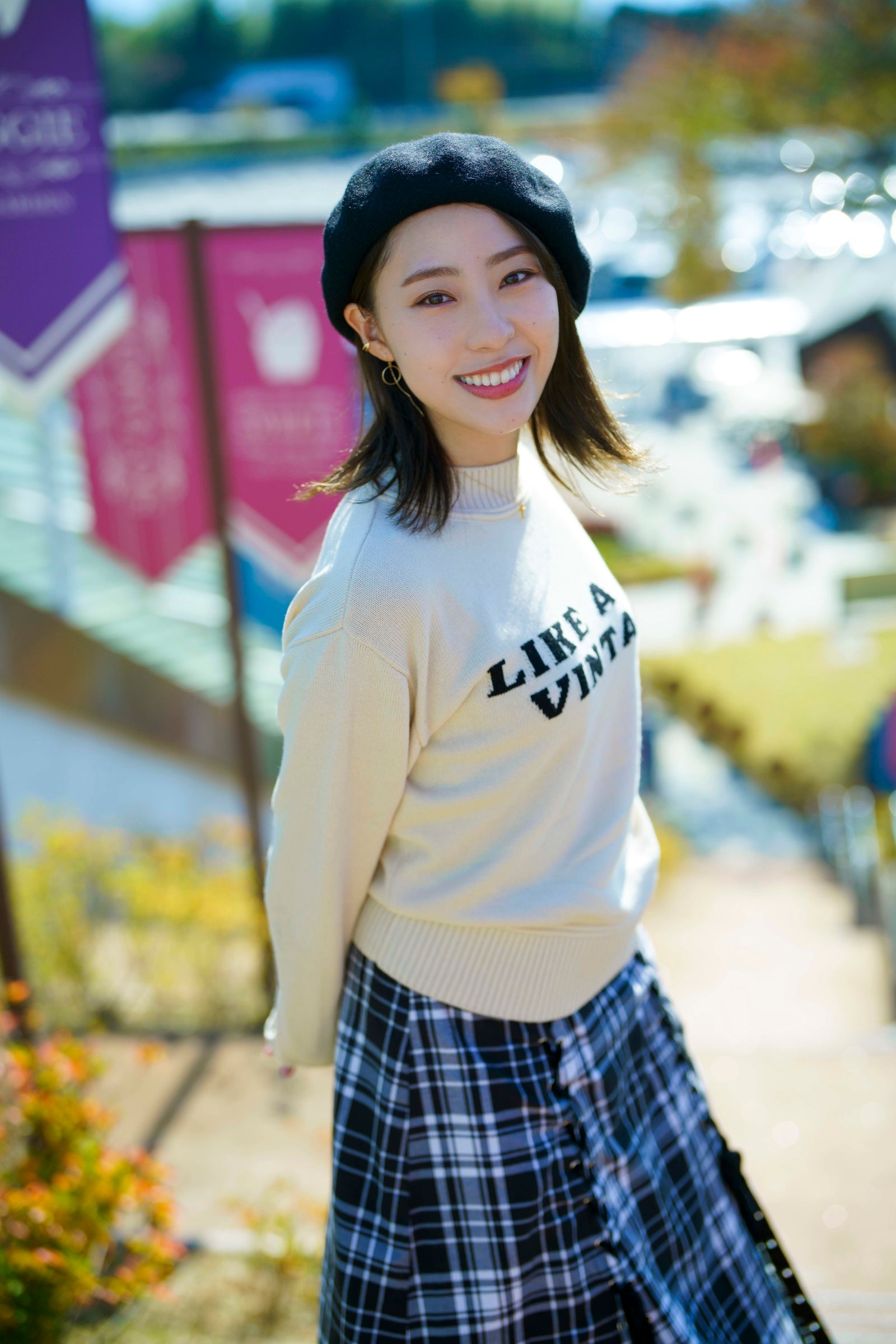 藤江れいな、2022年4月はじまりの壁掛けカレンダーを来年3月に
