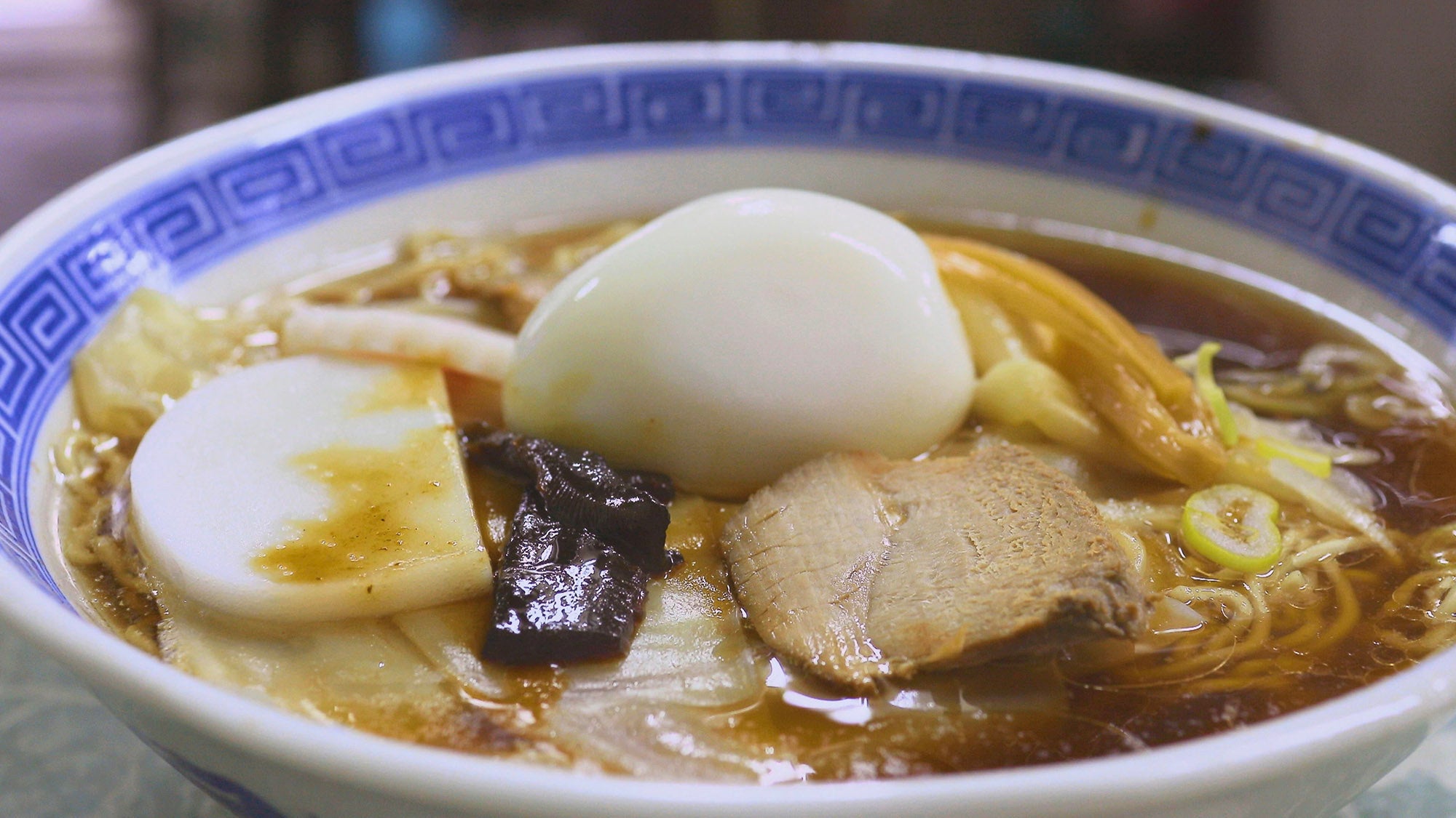 【中古】 嗚呼！このラーメンがうまい 首都圏版 最新版/日本テレビ放送網/日本テレビ放送網株式会社 本当にうまい店を約300軒掲載した東京ラーメン本の決定版