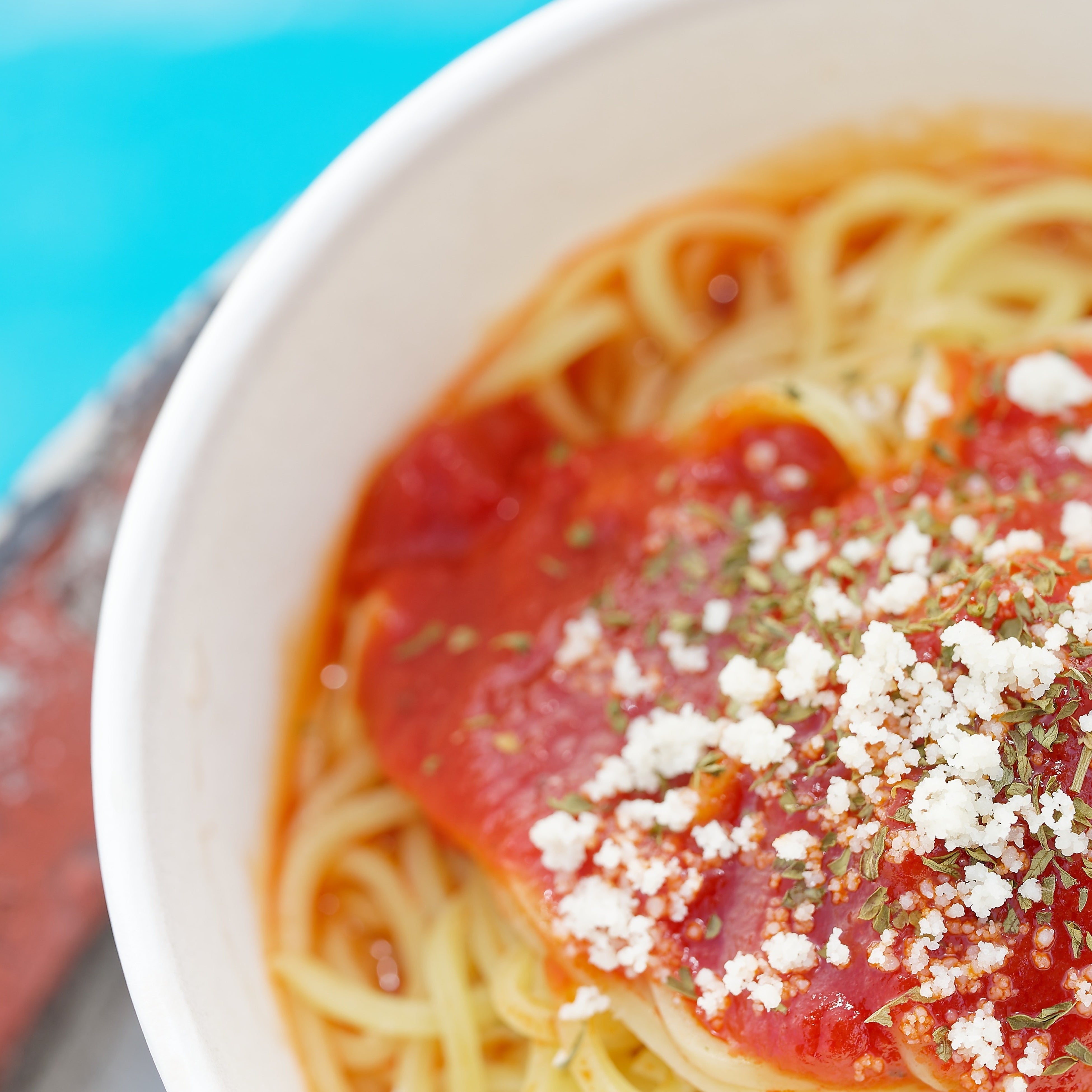 冷やしトマト麺　（税込720円） 暑い日には冷たい麺を！さっぱりシンプルトマト味。 @ドーム内１F「ドリアン」
