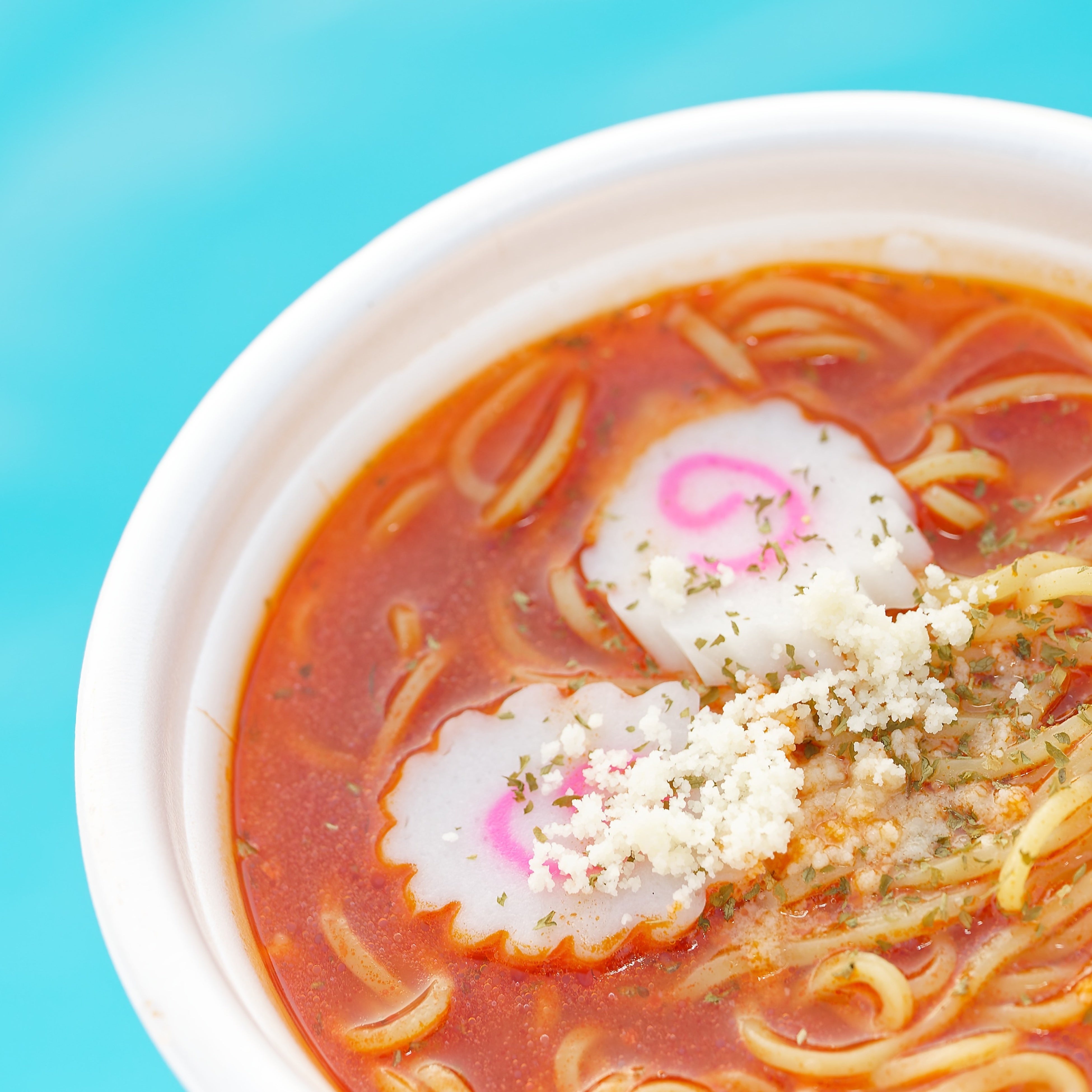 ミニトマト朝ラーメン （税込500円） 目覚めスッキリ、スープがわりのミニラーメン。 @ドーム内「ドリアン」