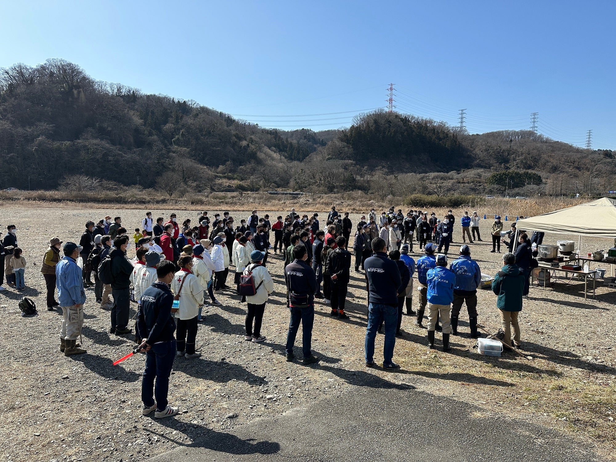 「秋川クリーンアップ活動2023」の様子