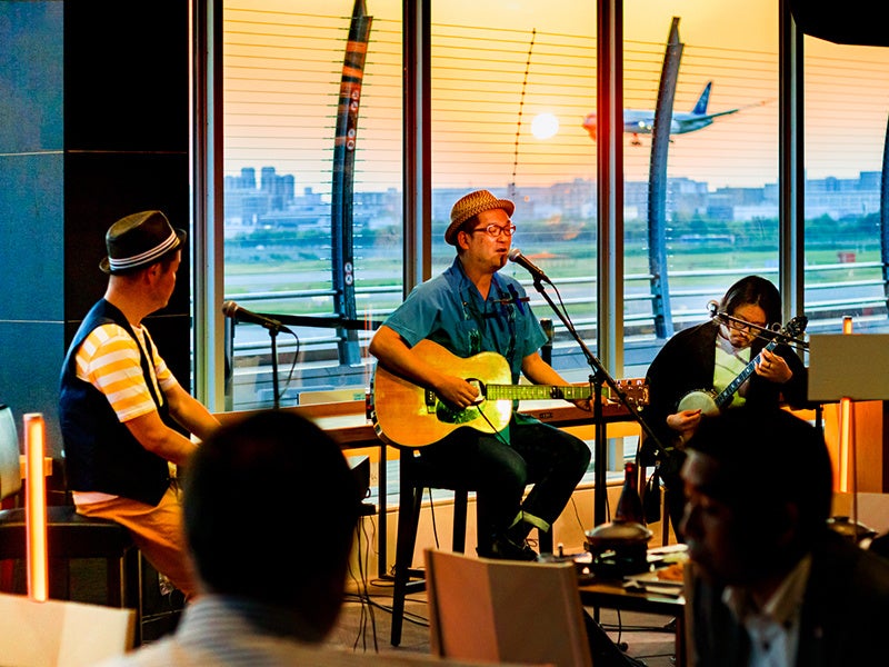 福岡空港店 過去AiRライブの様子