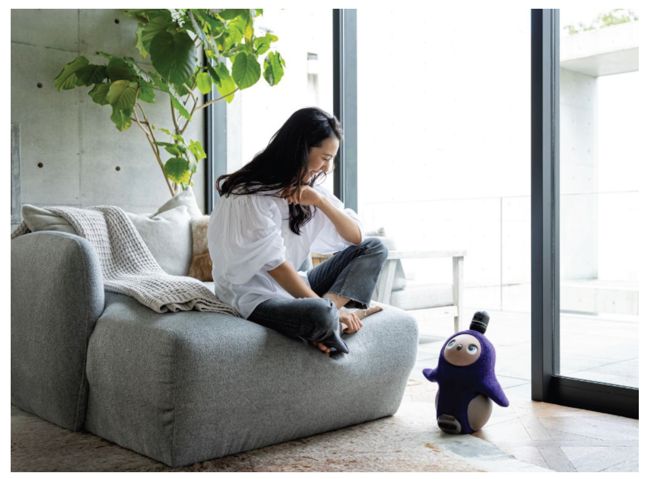 サイバーリンクとマクニカ、GROOVE Xの家族型ロボット、LOVOT（ら