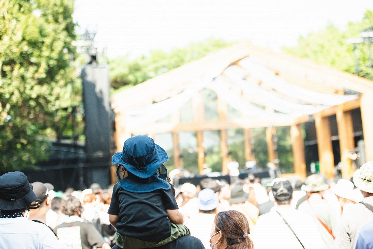 「ケーズデンキpresents GREENSTAGE」 木陰が多くお子さま専用の遊具を設置したファミリーエリアに隣接