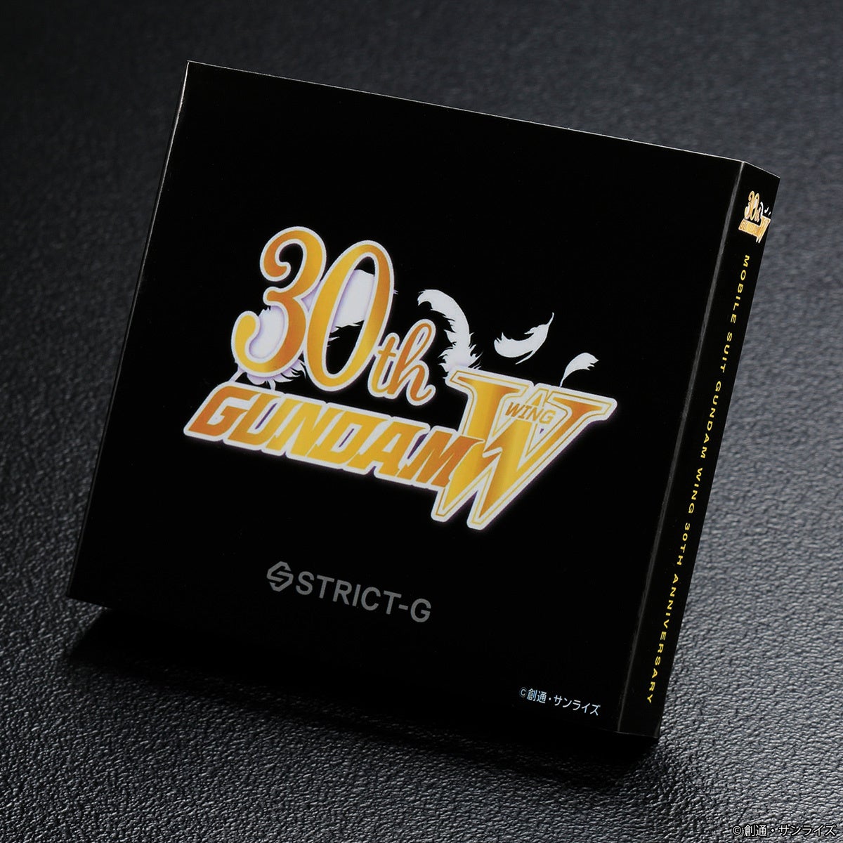 新機動戦記ガンダムW』30周年記念、コレクタブルピンズセットが登場