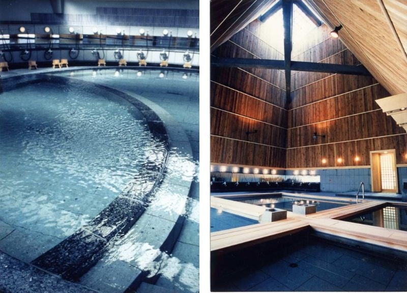 左：天の湯　右：地の湯