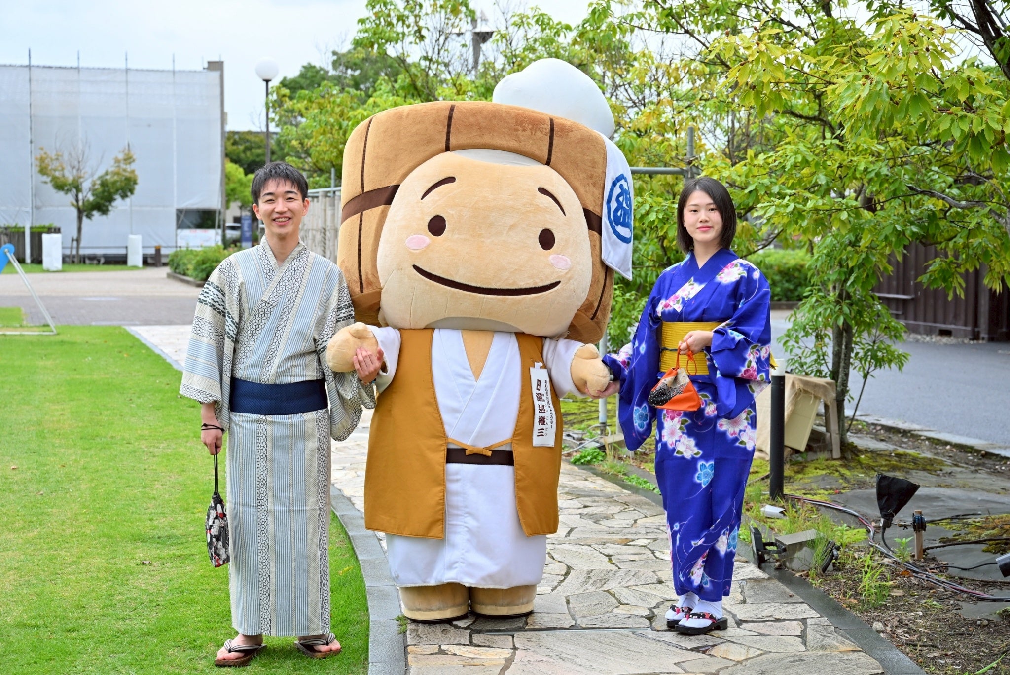  peak 将棋 木製将棋盤 駒付きセット☆将棋盤、将棋駒ともにお値打ちの