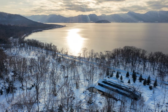「THE ELEMENTAL」1日2組限定フレンチフルコースランチ 北海道屈斜路湖畔の静寂とともに味わう道東の恵み 「THE ELEMENTAL」1日2組限定フレンチフルコースランチ 北海道屈斜路湖畔の静寂とともに味わう道東の恵み
