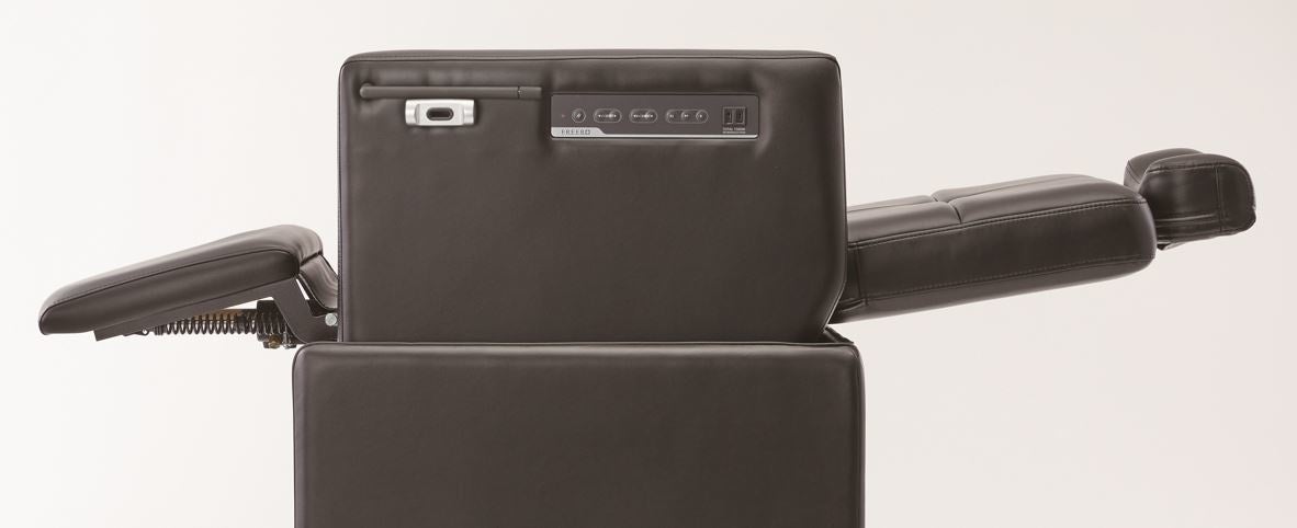 空間を規定しない、新しいデザインの多機能チェア「FREEBO（フリーボ