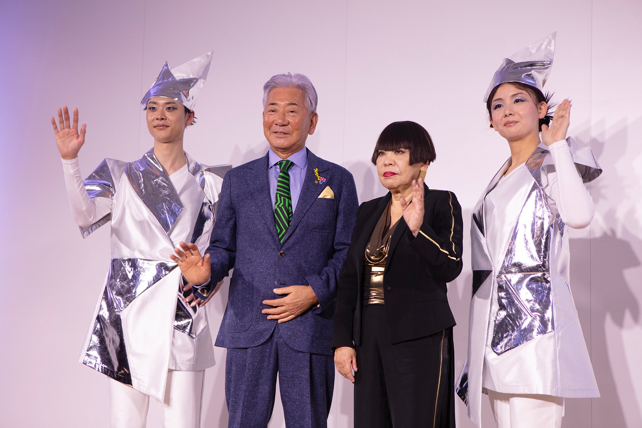 大阪万博JP 32 NLオランダ制服 アテンダントユニフォームをまとめていきます!!～Pavilion