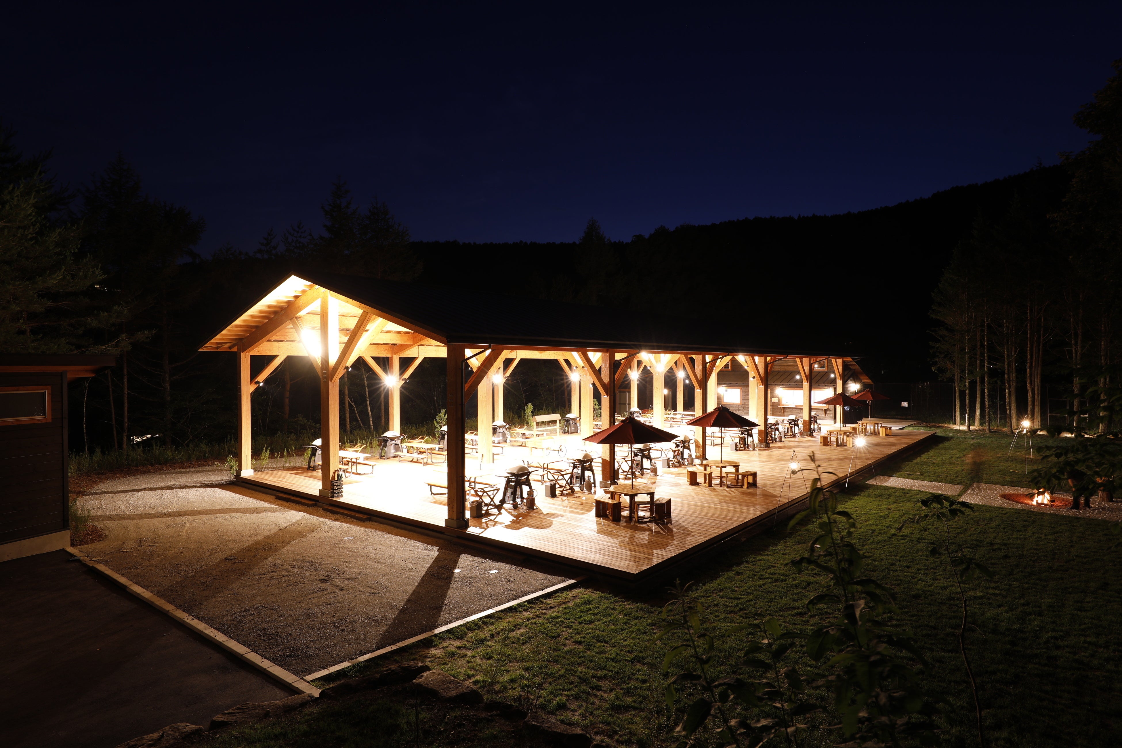 グラマラスダイニング