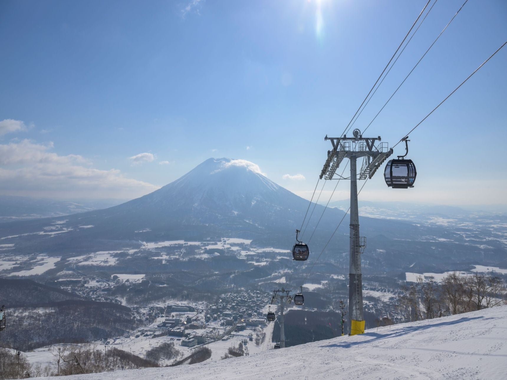 世界に誇る「JAPOW」のシーズン到来　ニセコ東急 グラン・ヒラフが 12 月 4 日(木)にグランドオープン