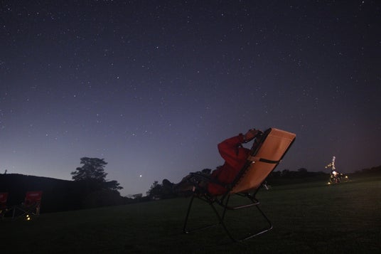 6 エリアのホテルに滞在して冬の星空を巡る旅 「星空シールラリー」を 12 月 13 日(土)から開催 6 エリアのホテルに滞在して冬の星空を巡る旅 「星空シールラリー」を 12 月 13 日(土)から開催