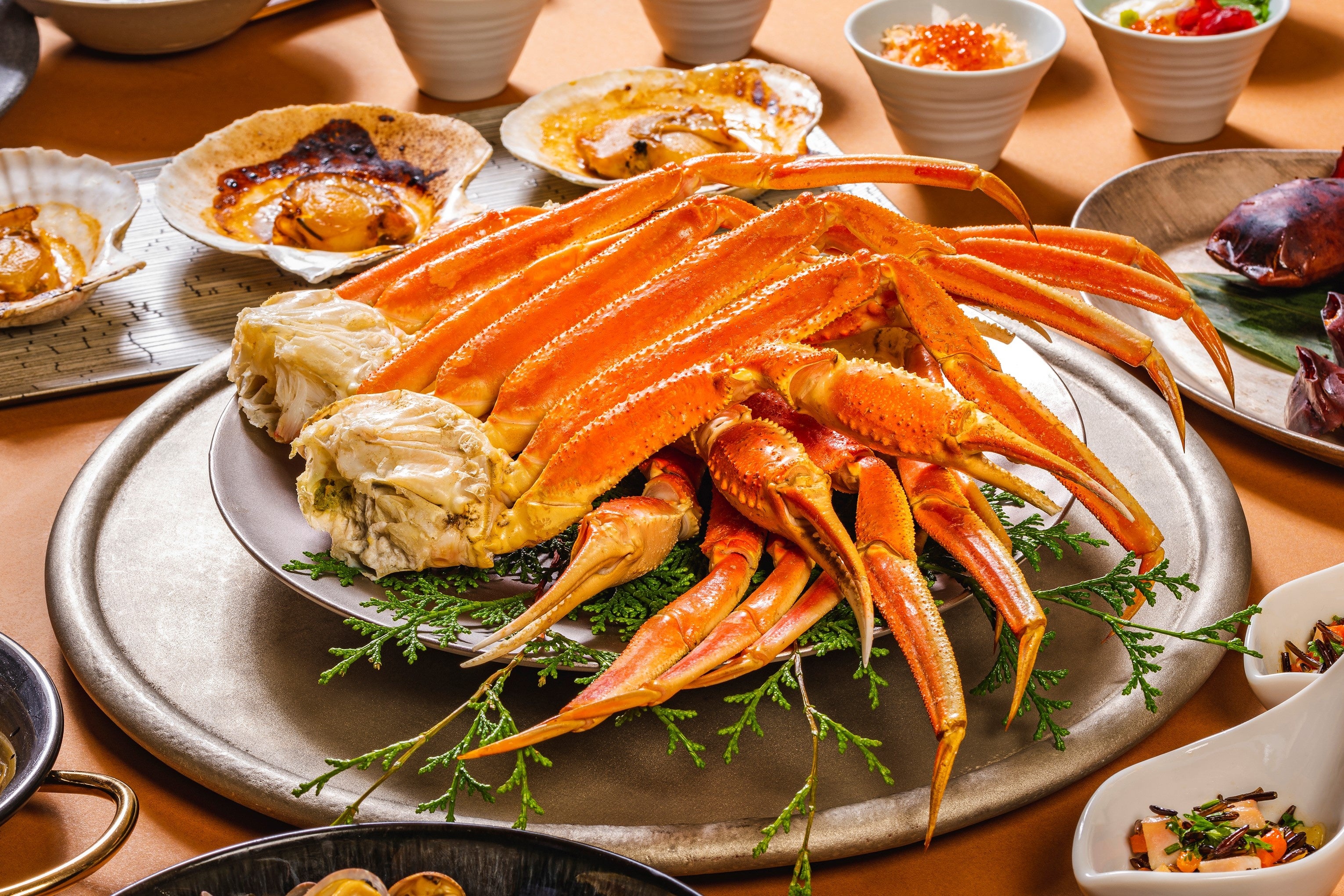 本ずわいがに　蟹酢添え