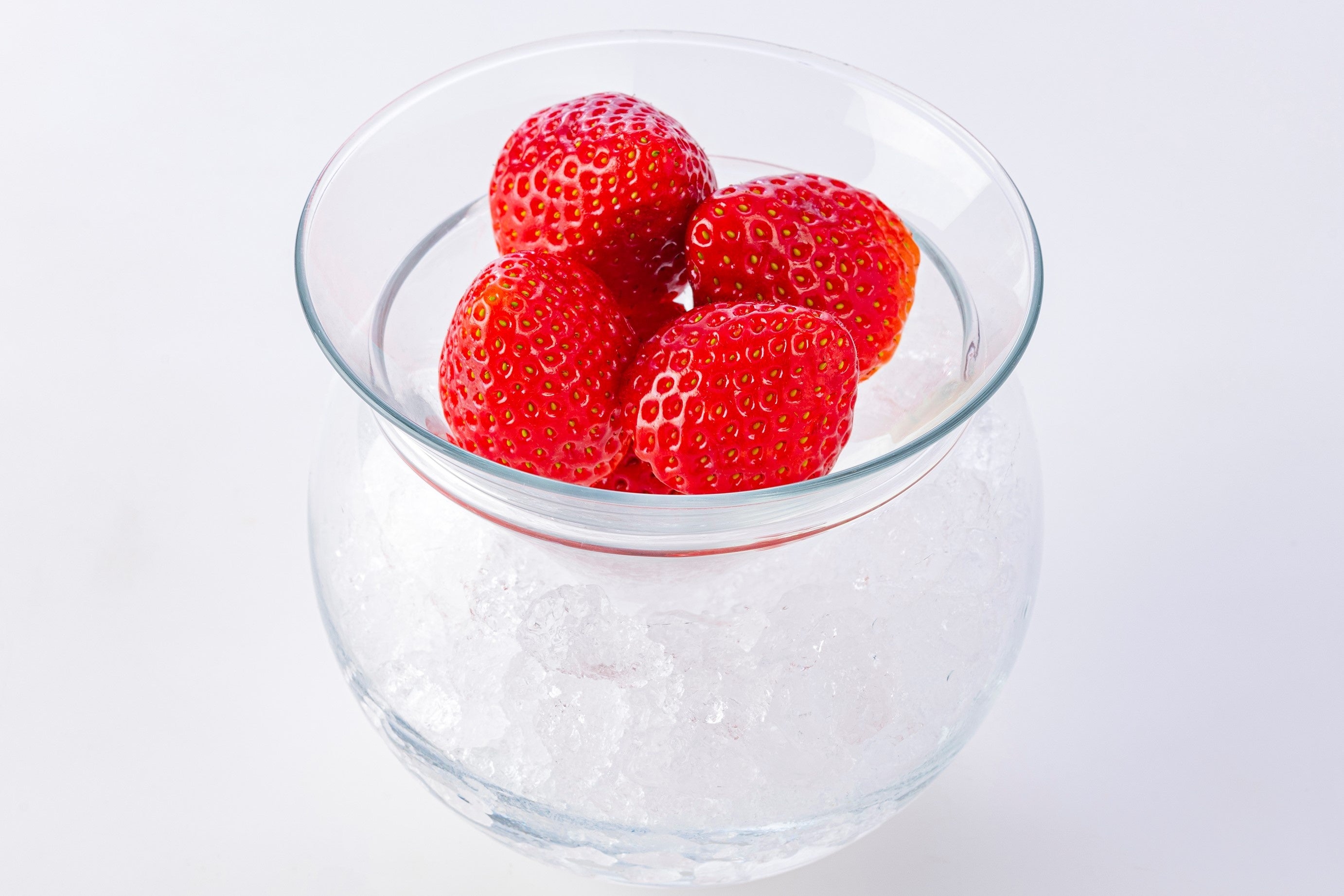 フレッシュ苺（‟あまおう”）