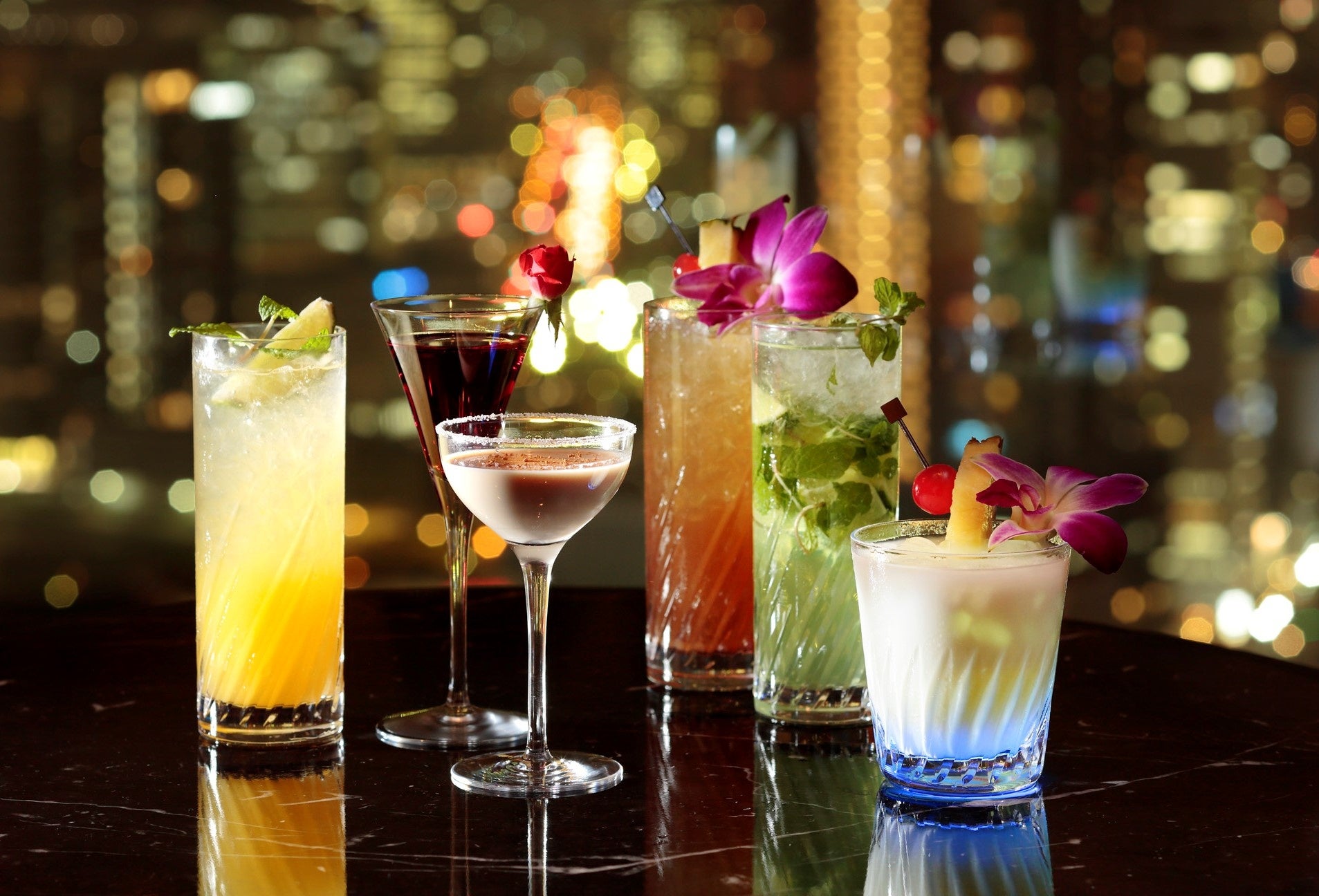 オリジナルモクテル等、20種類以上のフリーフロー