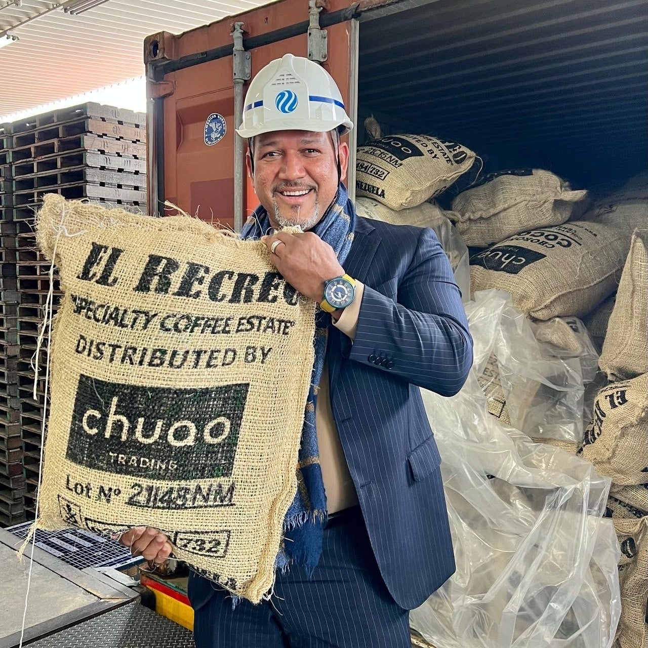ベネズエラのコーヒー農園“ハシエンダ・エル・レクレオ”で収穫された スペシャルティコーヒーとアレックス・ラミレス氏