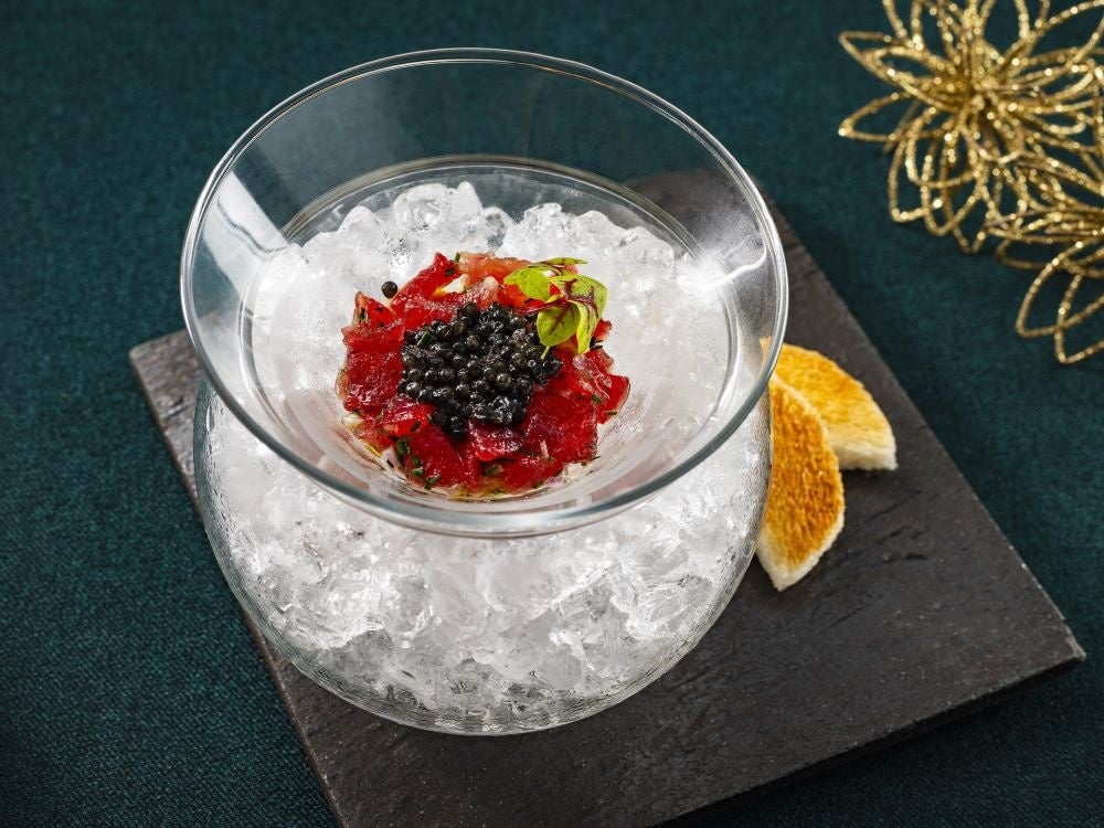 キャビアとマグロのタルタル