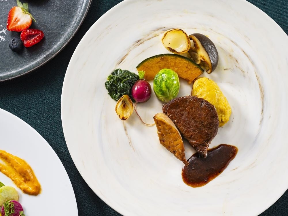 松阪牛フィレ肉とフォアグラのポワレ