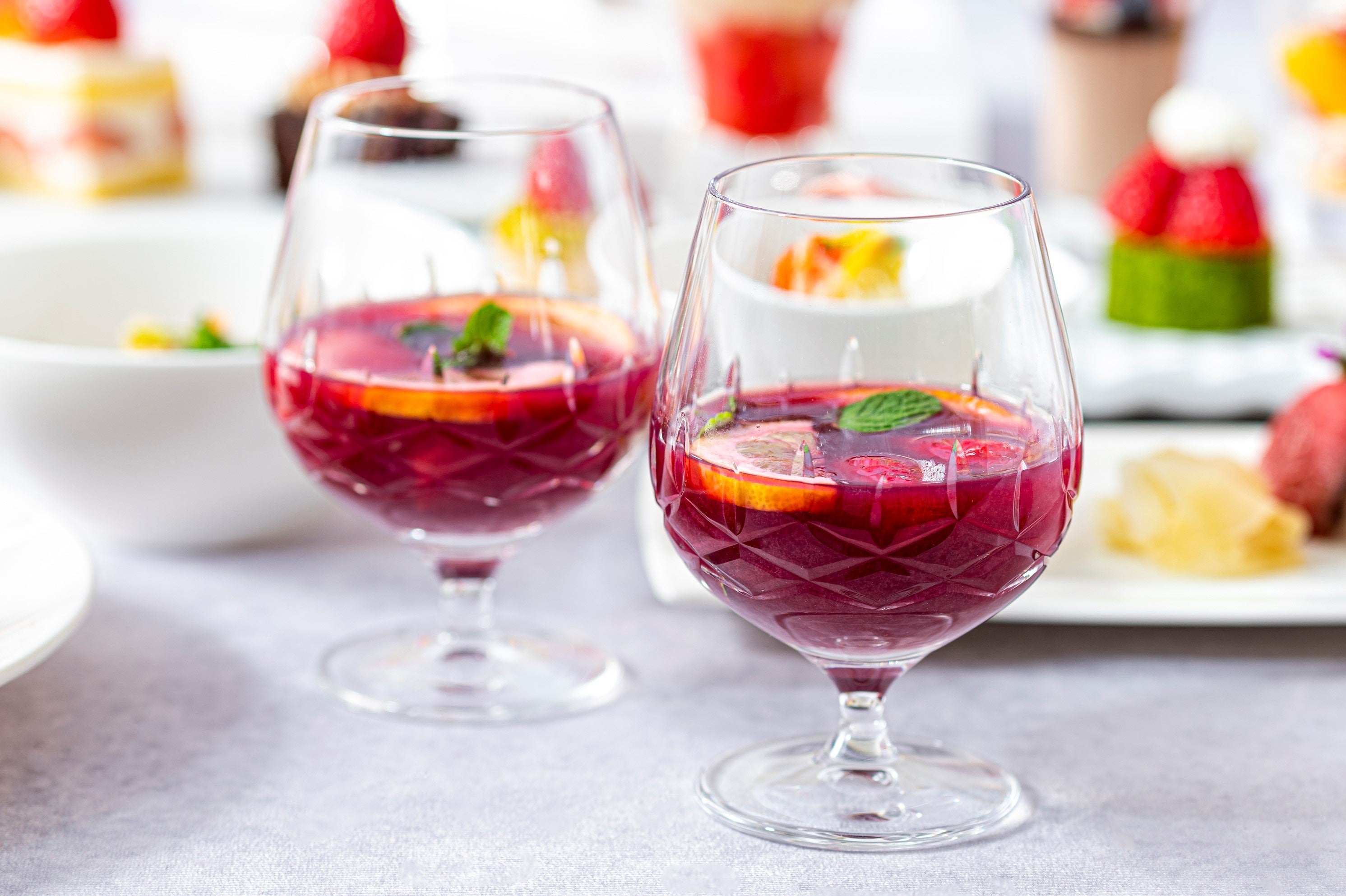 特製ストロベリーサングリア