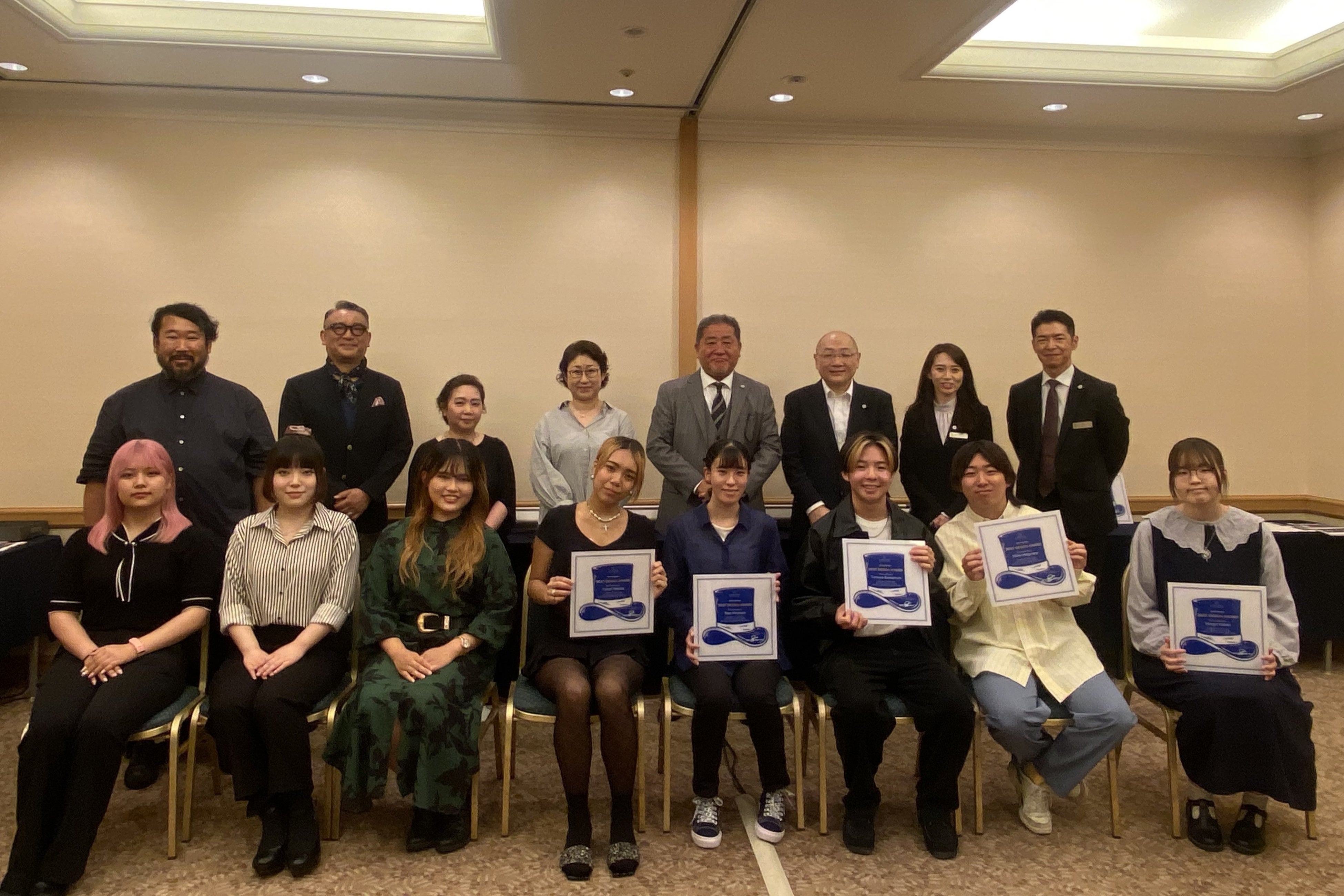 岩崎学園 横浜ｆカレッジの先生方やホテルスタッフと