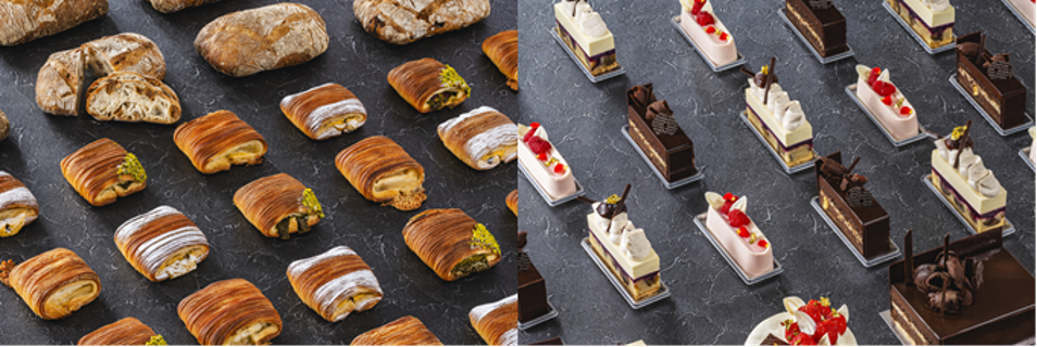 ベーカーシェフ森広の新作とショコラティエ パレドオールの三枝シェフ監修のケーキが並ぶ