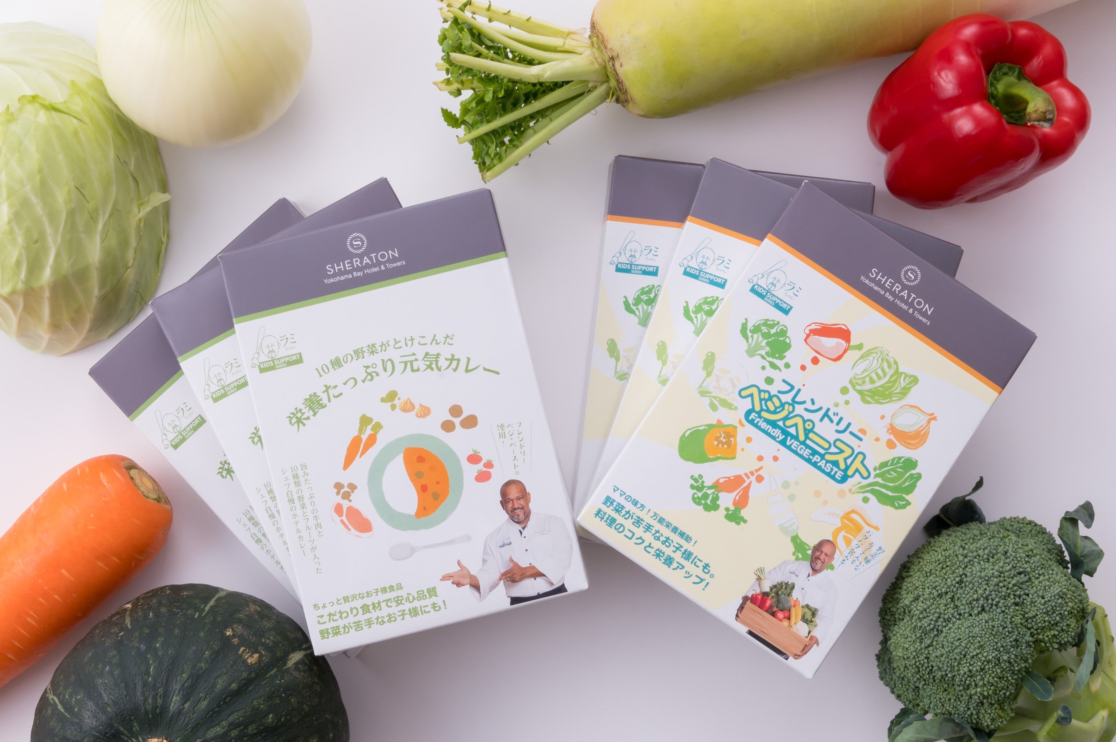 アレックス・ラミレス氏とのコラボ商品「フレンドリー・ベジペースト」と「栄養たっぷり元気カレー」