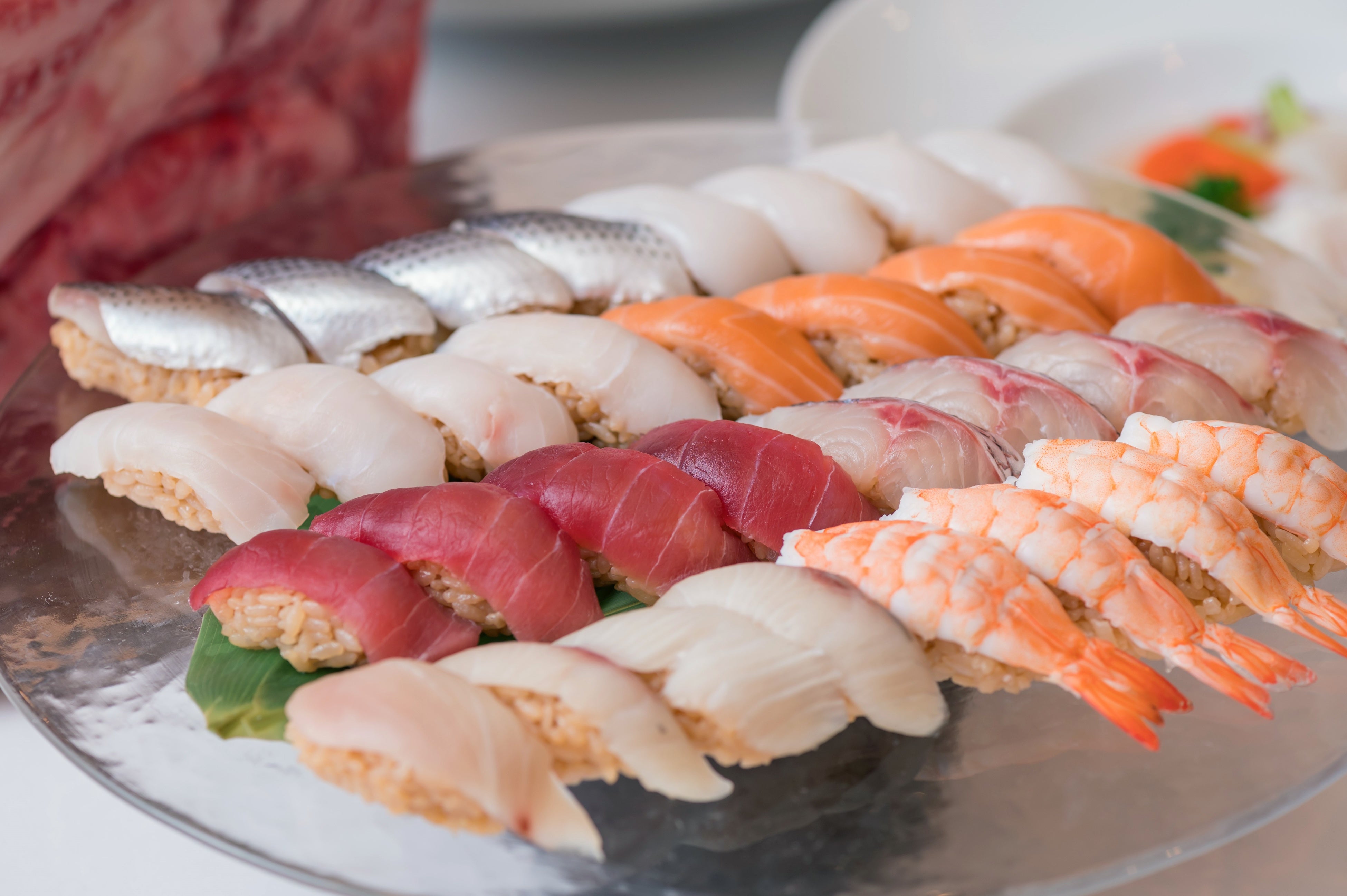 ★こだわりの赤酢のシャリで握るお寿司　