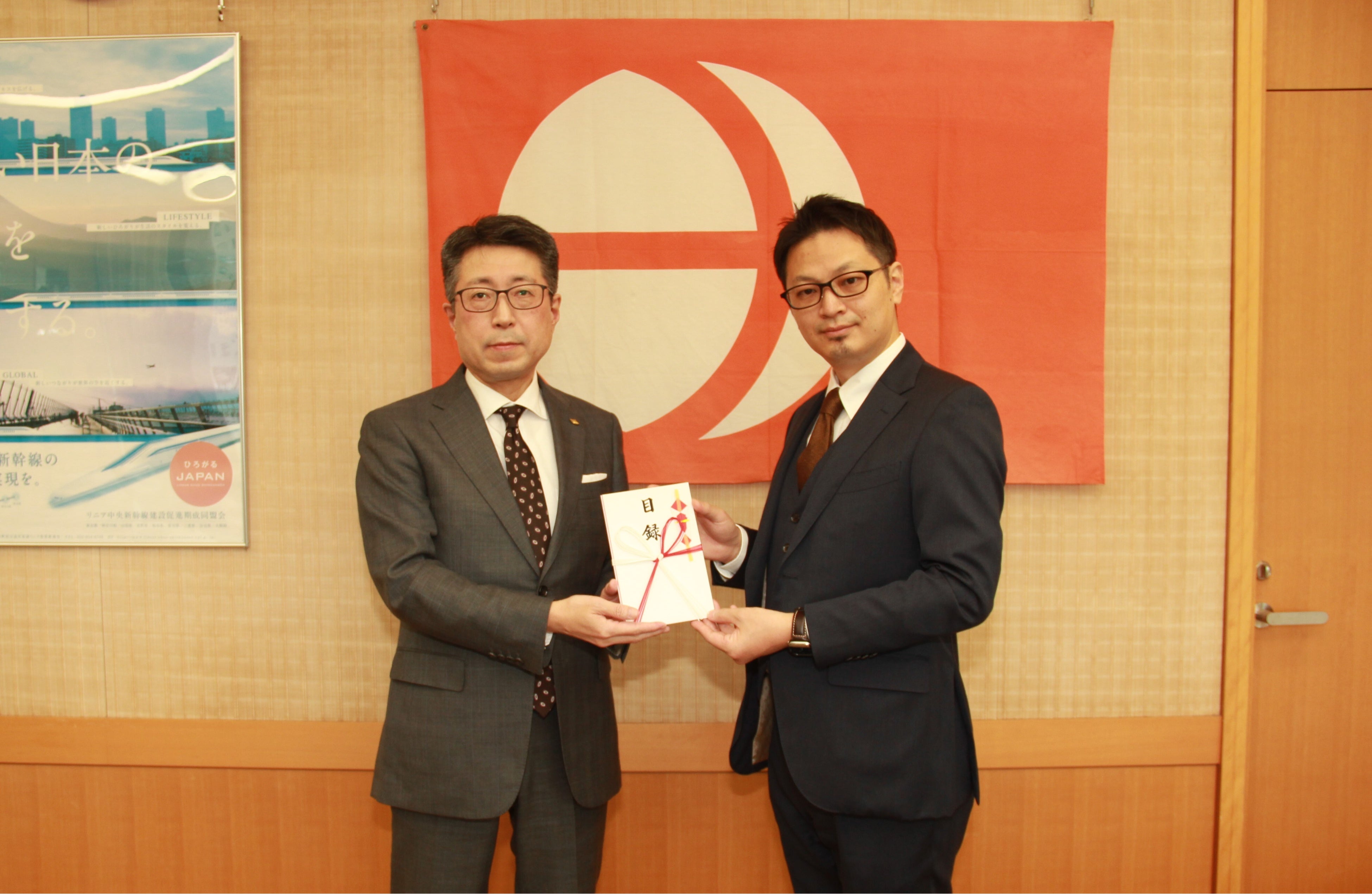 左：長野県 東京事務所長 中村 宏平氏、右：ナイル株式会社 執行役員 社長補佐 大谷 昌史