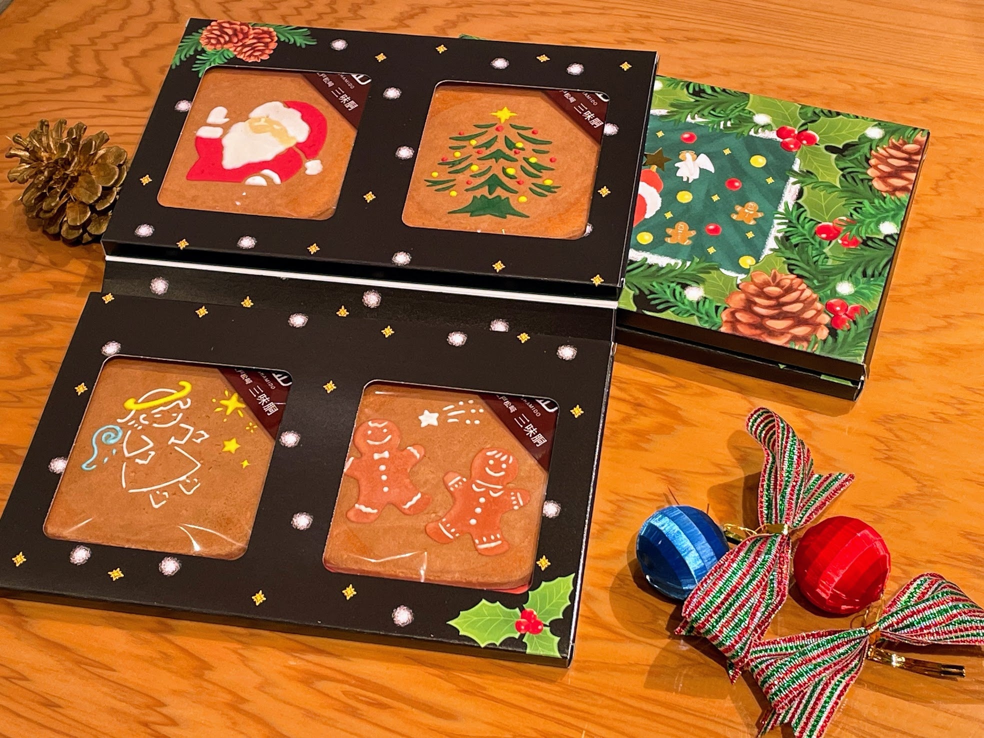 銀座 松﨑煎餅】クリスマスの贈り物に…冬を彩る限定の瓦せんべいセット