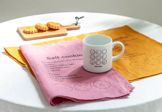 デザートマグとキッチンクロス2枚の塩クッキーシリーズセット　6,820円（税込）