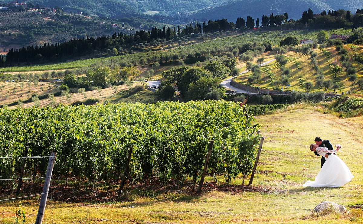 トリュフウェディング（イタリアで100年続くトリュフブランドとのコラボレーション結婚式＆トリュフハンティング）