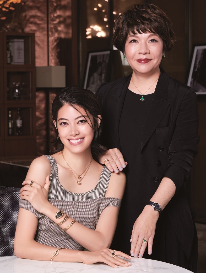  ELLE Japon 2022年11月号掲載