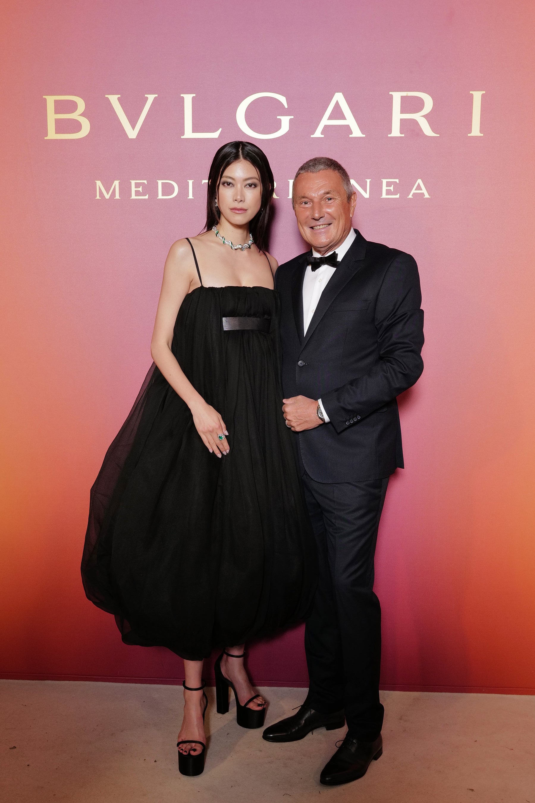 左より森 星、ブルガリ グループCEO ジャン-クリストフ・ババン