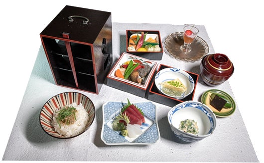 日本料理 喜一 ~ 三段弁当 ~